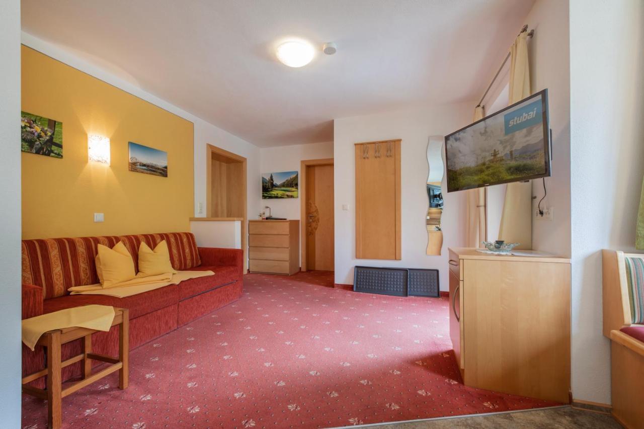 Haus Rosmarie Lägenhet Neustift im Stubaital Exteriör bild