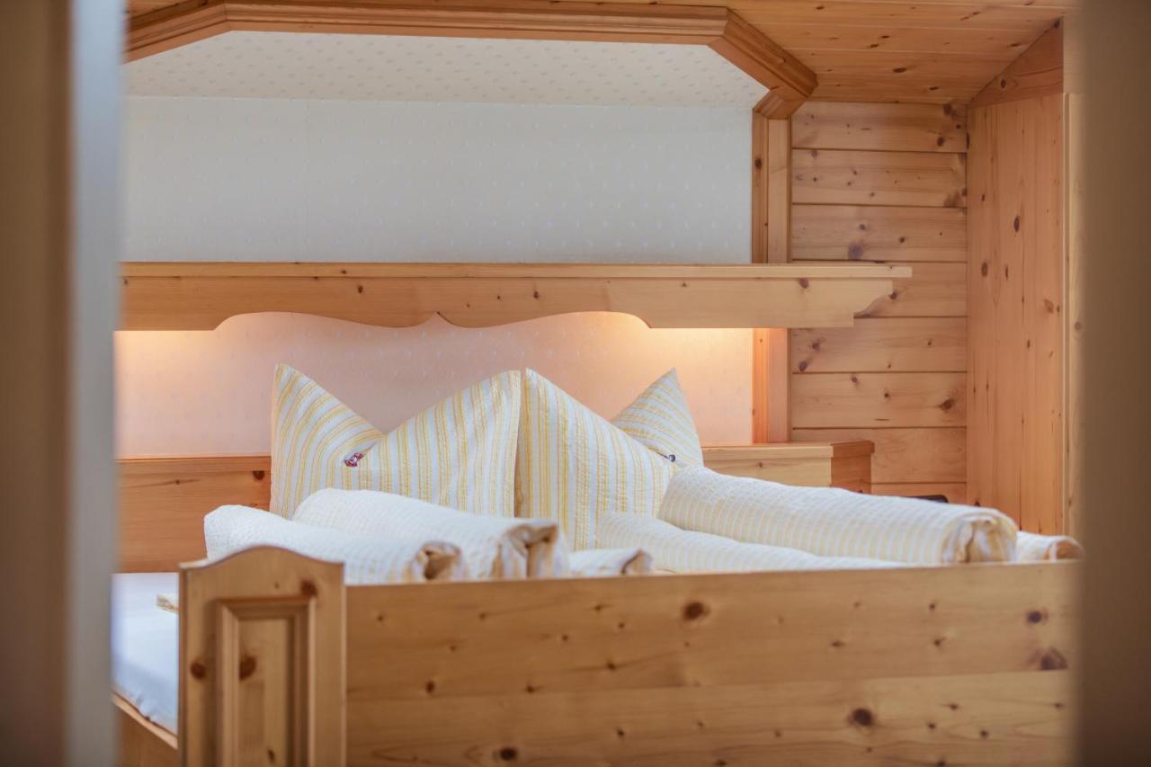 Haus Rosmarie Lägenhet Neustift im Stubaital Exteriör bild
