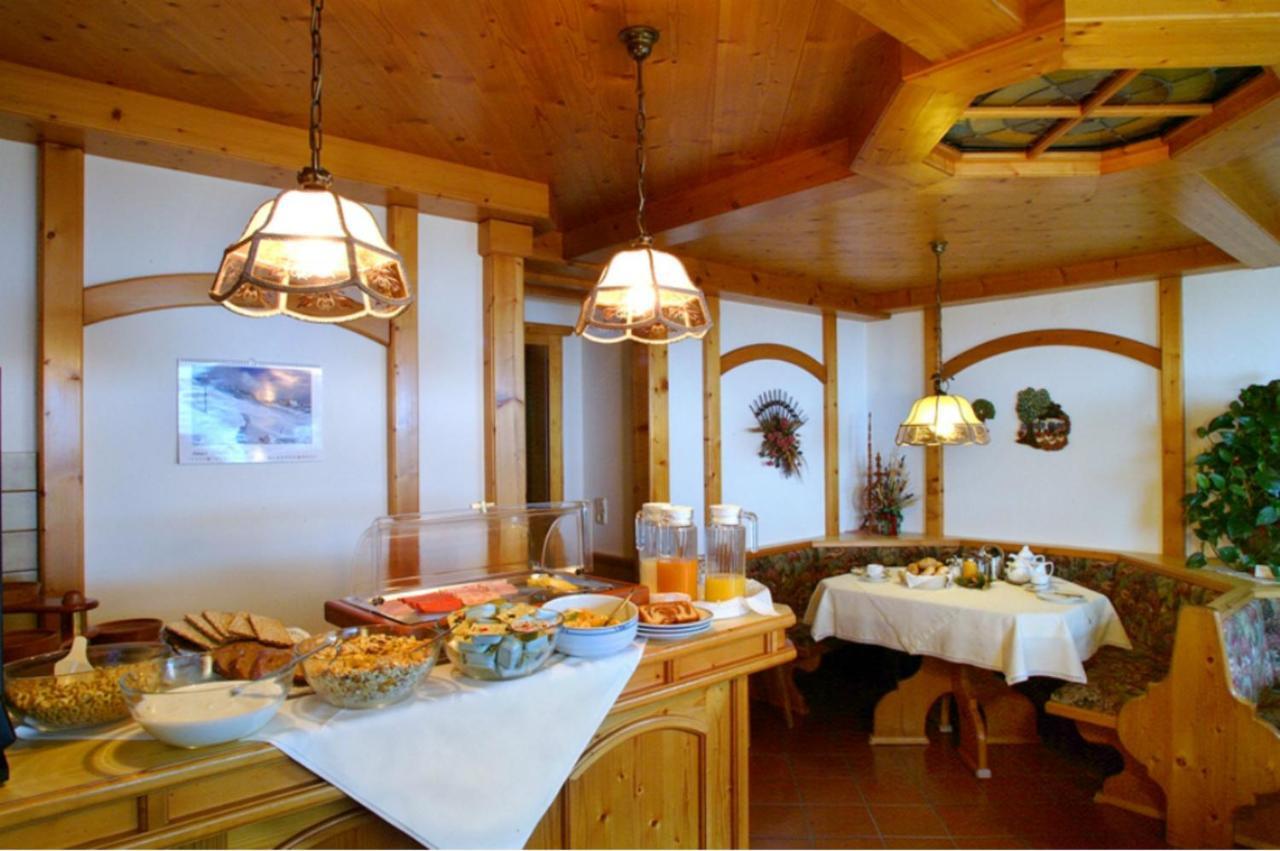 Haus Rosmarie Lägenhet Neustift im Stubaital Exteriör bild
